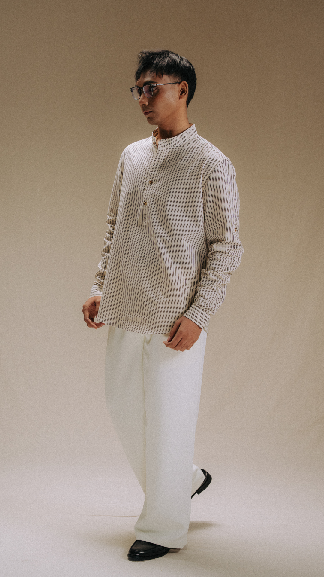 ALAWI IN BLACK STRIPES