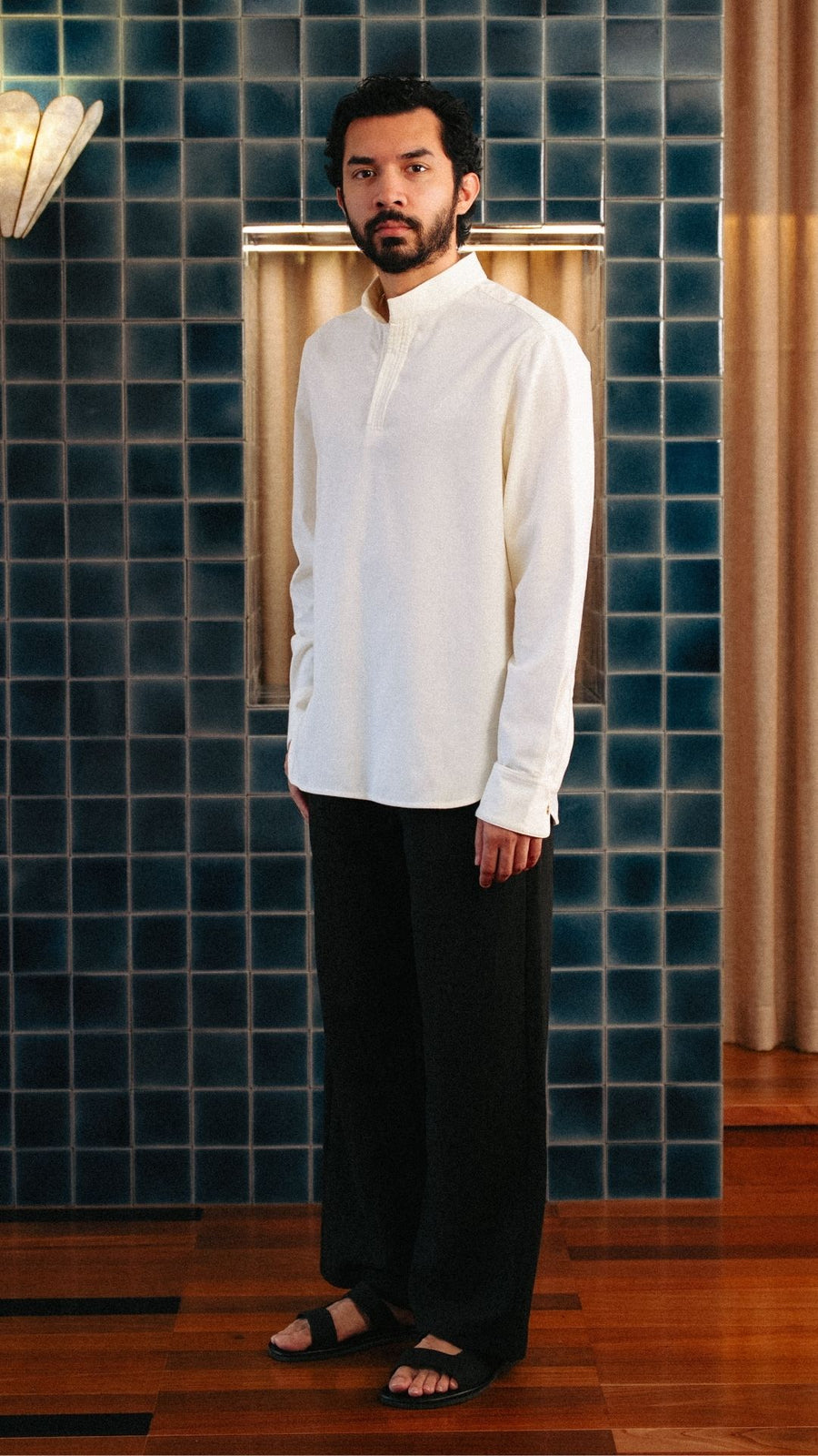 DARWIN IN IVORY WHITE