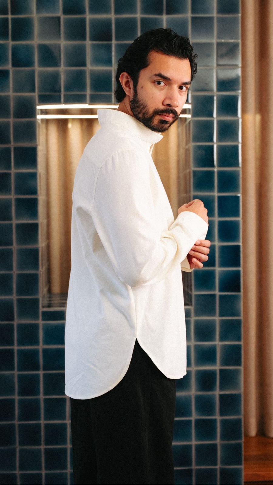 DARWIN IN IVORY WHITE