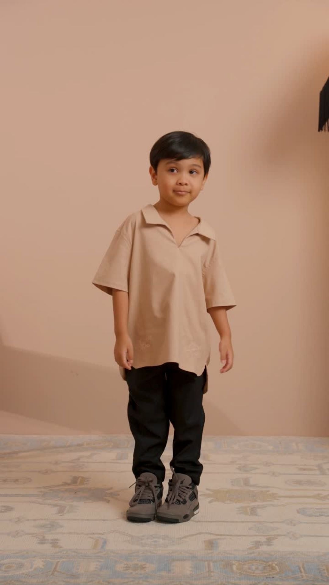 HENRY IN CORAL